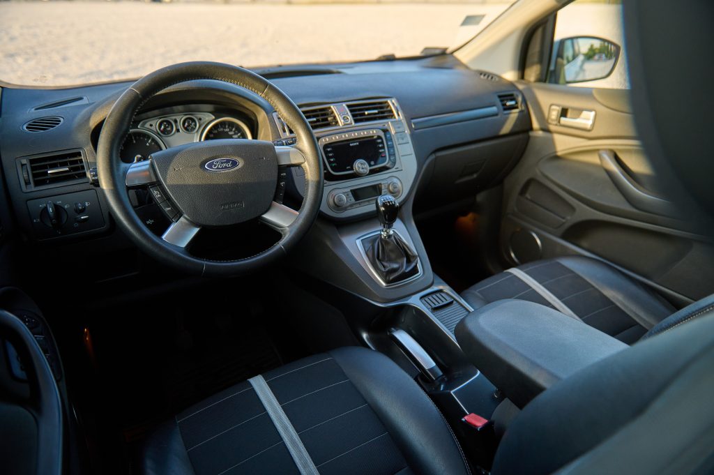  zdjęcia samochodów na sprzedaż warszawa