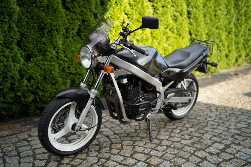 zdjęcia samochodów na sprzedaż warszawa