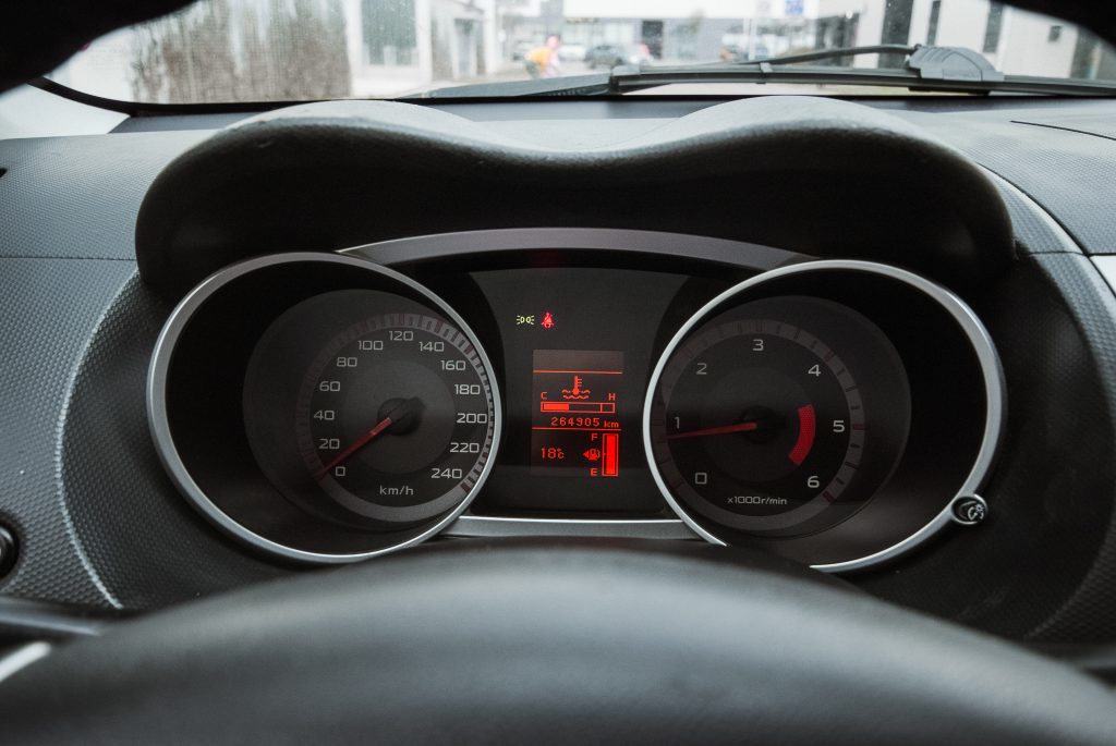 zdjęcia samochodów na sprzedaż warszawa