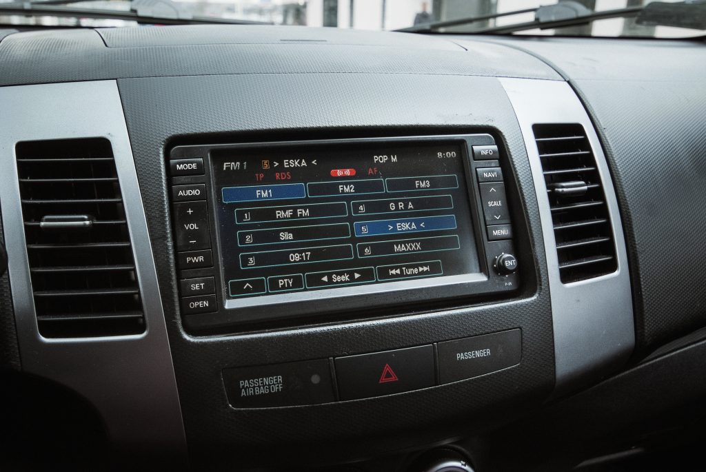 zdjęcia samochodów na sprzedaż warszawa