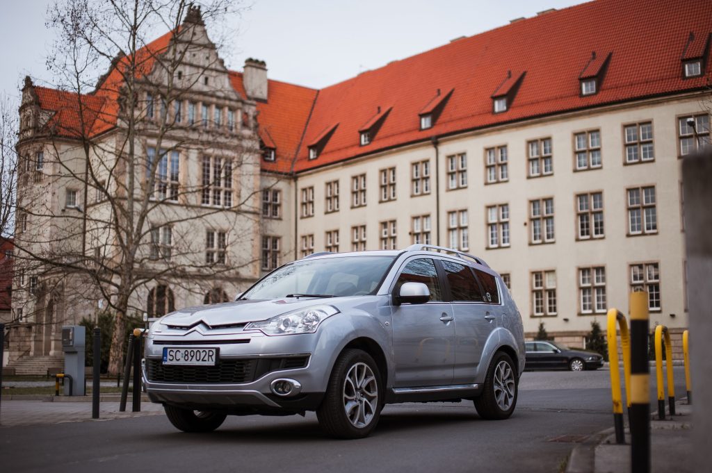 zdjęcia samochodów na sprzedaż warszawa