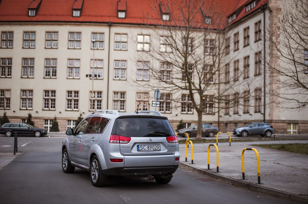 zdjęcia samochodów na sprzedaż warszawa