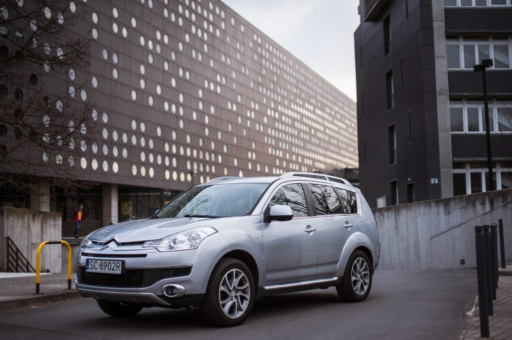 zdjęcia samochodów na sprzedaż warszawa