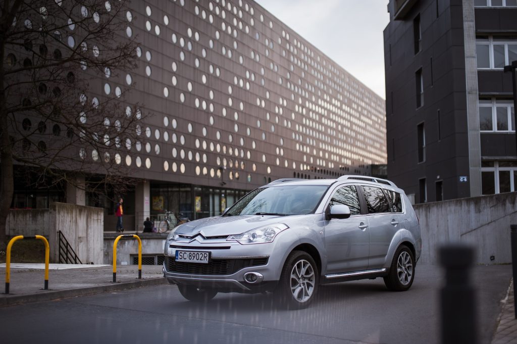 zdjęcia samochodów na sprzedaż warszawa