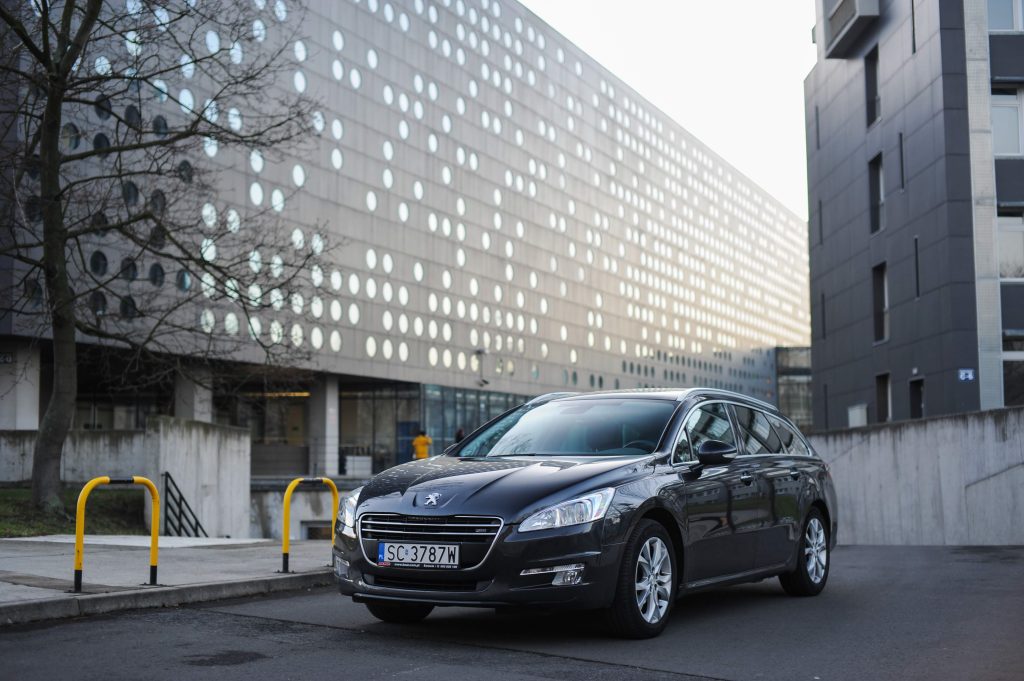 zdjęcia samochodów na sprzedaż warszawa