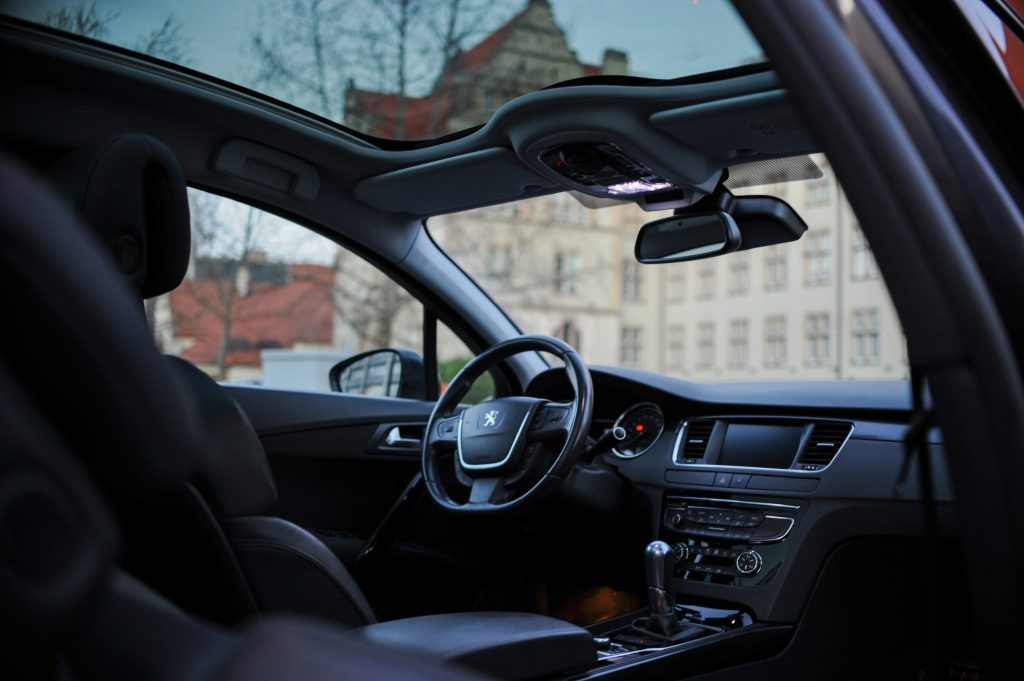 zdjęcia samochodów na sprzedaż warszawa